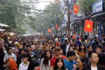 Hà Nội: Biển người chen chân đi lễ đầu năm
