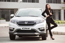 Nhiều đại lý Honda bị “tố” bội tín trong thương vụ CR-V “đại hạ giá“