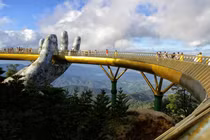 Vì sao cầu Vàng Đà Nẵng lọt top điểm đến tuyệt với nhất TG? 