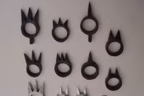 10 vũ khí cổ đại kỳ lạ khó tin nhất thế giới