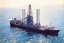 Ly kỳ CIA 'đánh cắp' tàu ngầm Liên Xô chìm dưới đáy biển