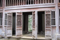 Bí ẩn lời nguyền phong thủy trong dinh thự vua Mèo