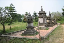 Kinh ngạc bài thơ sấm truyền dự báo nhà Trần sẽ mất 