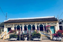 Ngất ngây vẻ tráng lệ của nhà cổ đẹp nhất miền Tây 