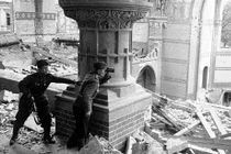 Vì sao Hồng quân Liên Xô không bắt sống được trùm phát xít Hitler?