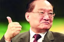 Vì sao con trai của "đại hiệp" Kim Dung treo cổ tự vẫn? 