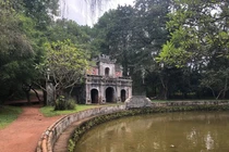 Ngôi chùa cổ nơi Thiền sư Thích Nhất Hạnh tịnh dưỡng có gì đặc biệt?