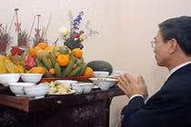 Bài văn khấn cúng Rằm tháng 7 chuẩn nhất ai cũng nên biết 