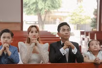 Ngắm bộ ảnh cưới cực ngọt ngào của cặp đôi Phan Hiển - Khánh Thi