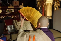 Video: Bất ngờ lý do các nhà sư Nhật Bản vẫn có thể lấy vợ và ăn thịt