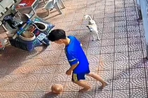 Pha xoay bóng “compa” điệu nghệ của cậu bé gây “bão” mạng