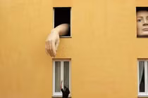 Video: Những tác phẩm điêu khắc siêu thực "có một không hai"