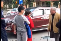 Cụ ông cụt 1 chân lái ô tô gây tai nạn nghiêm trọng tại Bắc Ninh