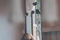 Tại sao một người khó buông bỏ mối tình độc hại