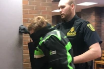 Rợn tóc gáy kẻ trộm bộ xương người 100 năm tuổi... nấu nước uống