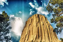 Tháp Qủy và những điểm bí ẩn "quậy tưng" trí tò mò khoa học