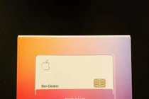 Tận mắt thẻ tín dụng Apple Card siêu sang chảnh của Apple