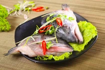 Ăn cá ngon đến mấy cũng nhớ vứt ngay 3 bộ phận độc hại này