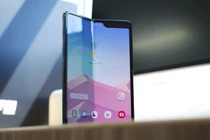 Vì sao Samsung phải hủy bán Galaxy Fold trên toàn cầu? 