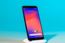 Chúng ta đều đã sạc pin điện thoại sai cách thế này