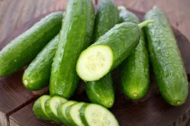 Mua dưa chuột muốn chọn quả ngon sạch, đặc ruột, không bị đắng