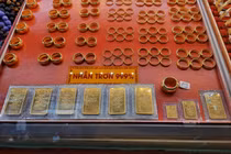 Giá vàng hôm nay 31/10: Tăng giảm dữ dội, đảo chiều đi lên