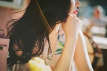 Đàn bà sẽ sống trong bình thản khi tổn thương thành thói quen