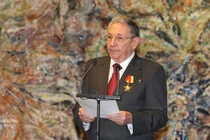 Đại tướng Raúl Castro thông báo rời cương vị lãnh đạo Đảng Cộng sản Cuba
