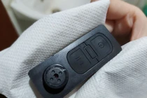 Người đàn ông ở TP.HCM quay lén đồng nghiệp nữ suốt 3 tháng