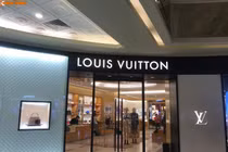 Covid-19: Trung tâm hàng hiệu Tràng Tiền Plaza tạm dừng kinh doanh