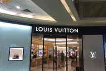 Covid-19: Trung tâm hàng hiệu Tràng Tiền Plaza tạm dừng kinh doanh