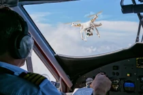 Phát hiện vật thể lạ nghi flycam xâm nhập khu bay Nội Bài