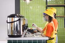 Doanh nghiệp F&B ở TP.HCM trả mặt bằng