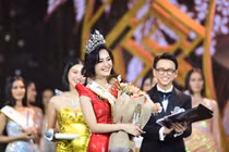 Hoa hậu Nông Thuý Hằng phản hồi thông tin đồn thổi cá nhân