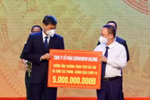 Eurowindow Holding ủng hộ 5 tỷ, chung tay cùng Hà Nội đẩy lùi COVID-19