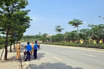 Lực lượng chức năng lập chốt, xe tải gắn logo Hưng Phát cơi nới thành thùng… bỗng dưng mất tích?