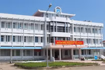 Phó giám đốc sở yêu cầu phải có nhuận bút mới cung cấp thông tin cho phóng viên