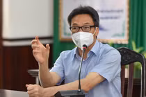 Chuẩn bị kỹ phương án từng bước mở lại hoạt động kinh tế