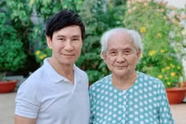 Lý Hải bị mẹ quên mặt sau một tháng rưỡi làm phim