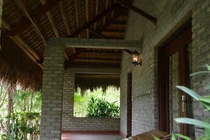 Lên tiếng đòi giữ tiền của chồng, nàng dâu nhận kết đắng