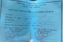 Làm rõ vụ cô gái khoe được tiêm 2 mũi vắc xin Pfizer nhờ 'ông anh'