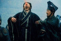 Nhân vật nào chết, Gia Cát Lượng thương tiếc, nôn ra máu?