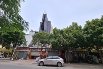 Công trình bị tố vi phạm TTXD được “hợp thức hóa”: Chủ tịch phường Long Biên nói gì?