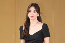 Nhan sắc 'băng thanh ngọc khiết' của Song Hye Kyo hơn thập kỷ trước