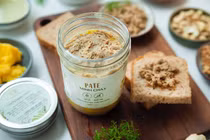 Ngộ độc Pate Minh Chay: Biết gì về Cty Hai Thành viên Lối sống mới?