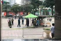 Hà Nội phong tỏa cả tòa nhà 34T Hoàng ĐạoThúy vì có 1 người nghi mắc Covid-19