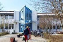 Cuộc sống bên trong trại tị nạn, nhà container của người Việt rời Ukraine