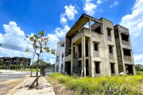 Phúc Khang Sen Việt L.A nợ thuế gần 100 tỷ “ôm” dự án nào?