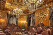 Thực hư lâu đài dát vàng 'từ đầu đến chân' của đại gia Việt 'mệnh Hỏa' 