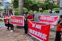 Lùm xùm tại dự án Vườn Sen: Bao lần khách "vây ráp" Cen Land đòi tiền?